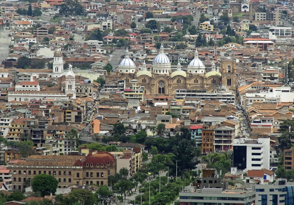 ecuador, cuenca, cathedral-1978922.jpg